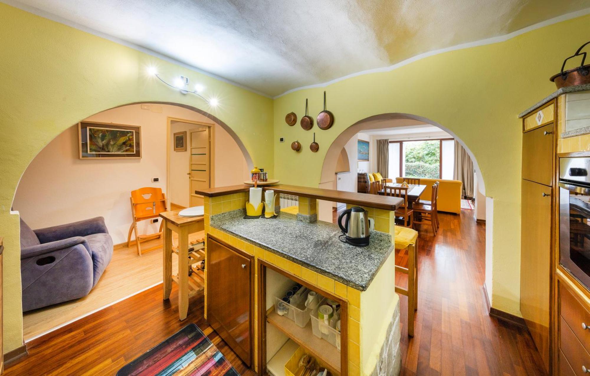 Apartment Lucciola Stresa